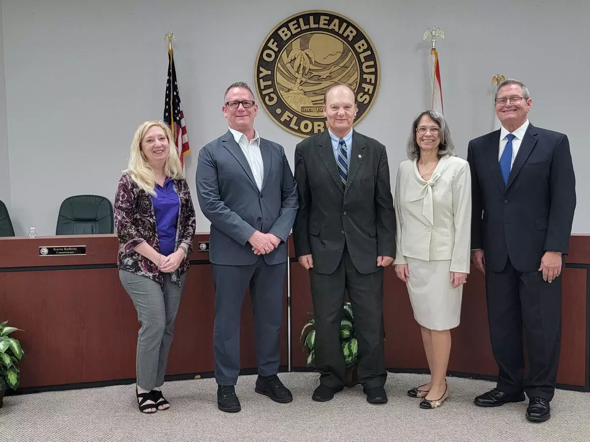Commissioner Suzy Sofer, Mayor Chris Arbutine, Commissioners Joe Barkley, Karen Rafferty, and David Roberts at Induction Ceremony on March 25, 2024
